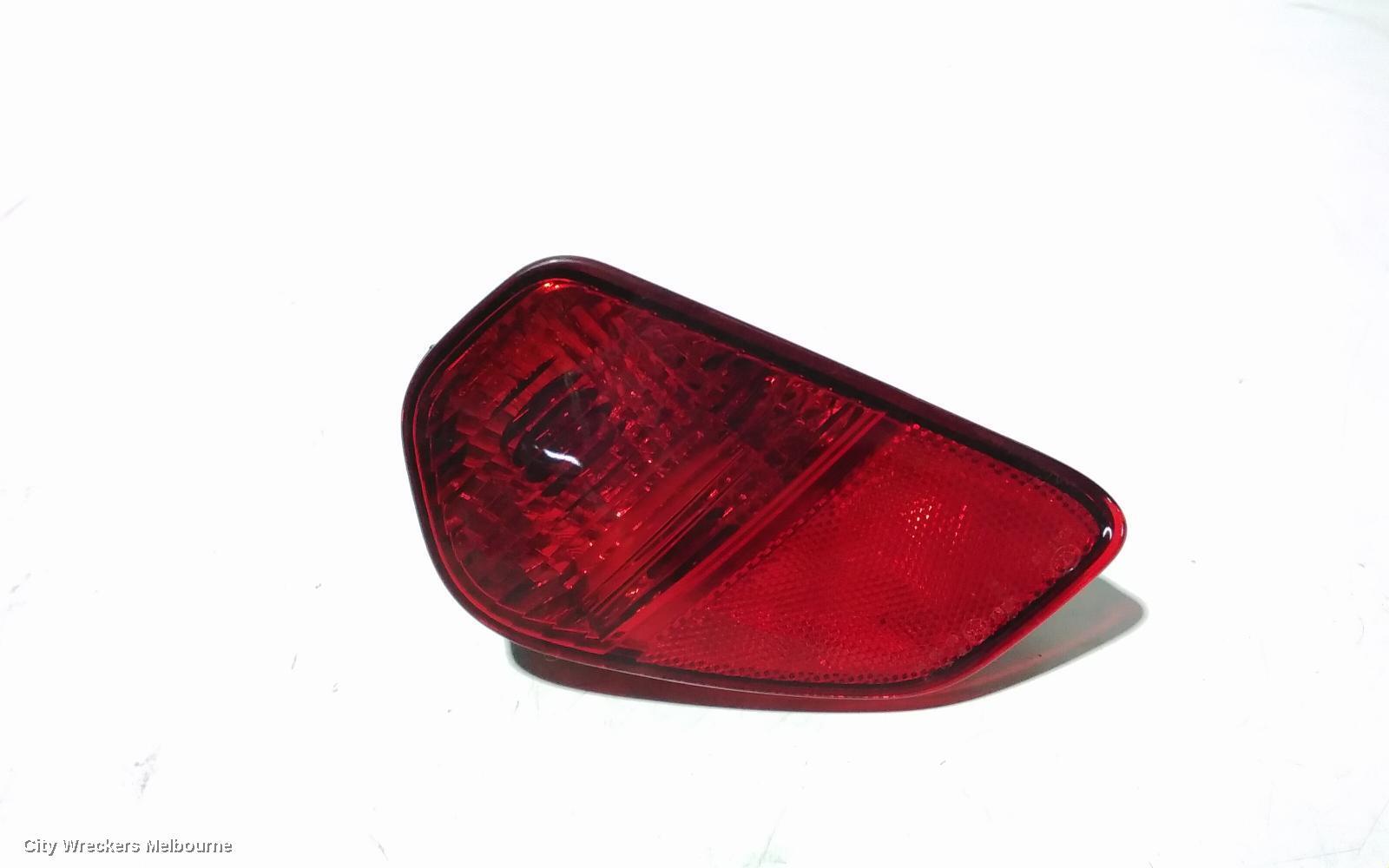 MITSUBISHI OUTLANDER 2017 Right Taillight