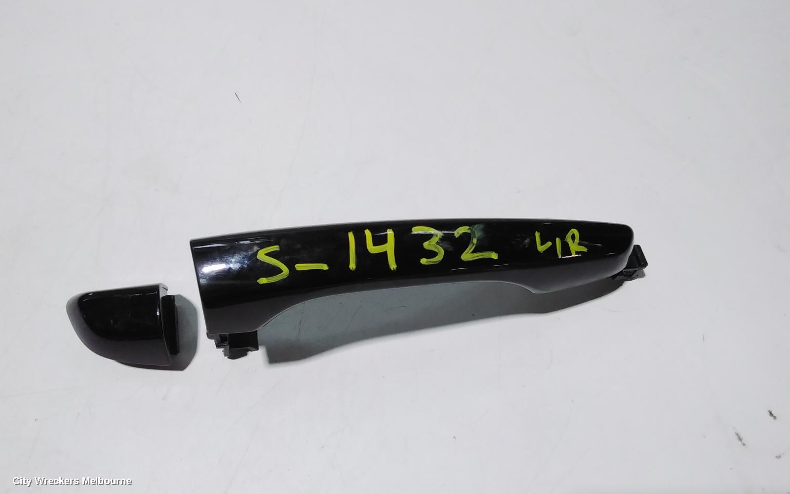 MAZDA CX9 2011 Door Handle