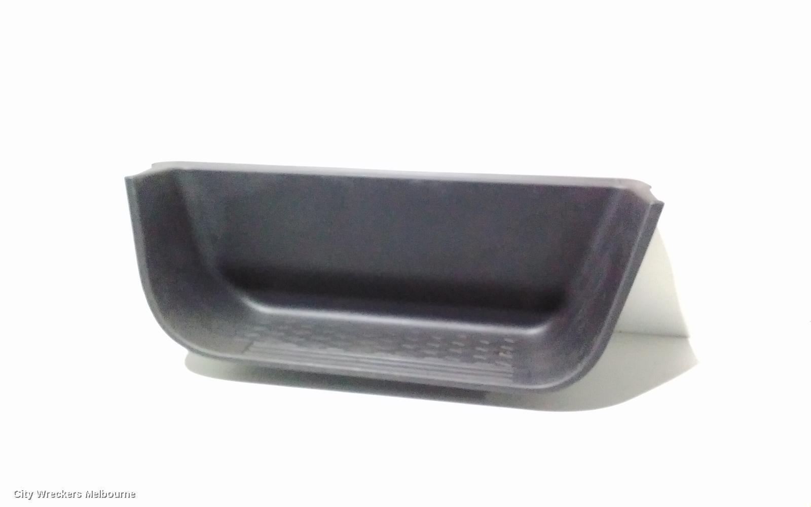 TOYOTA HIACE 2020 Side Step/Skirt