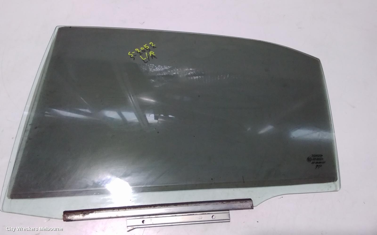 TOYOTA AURION 2010 Left Rear Door Window