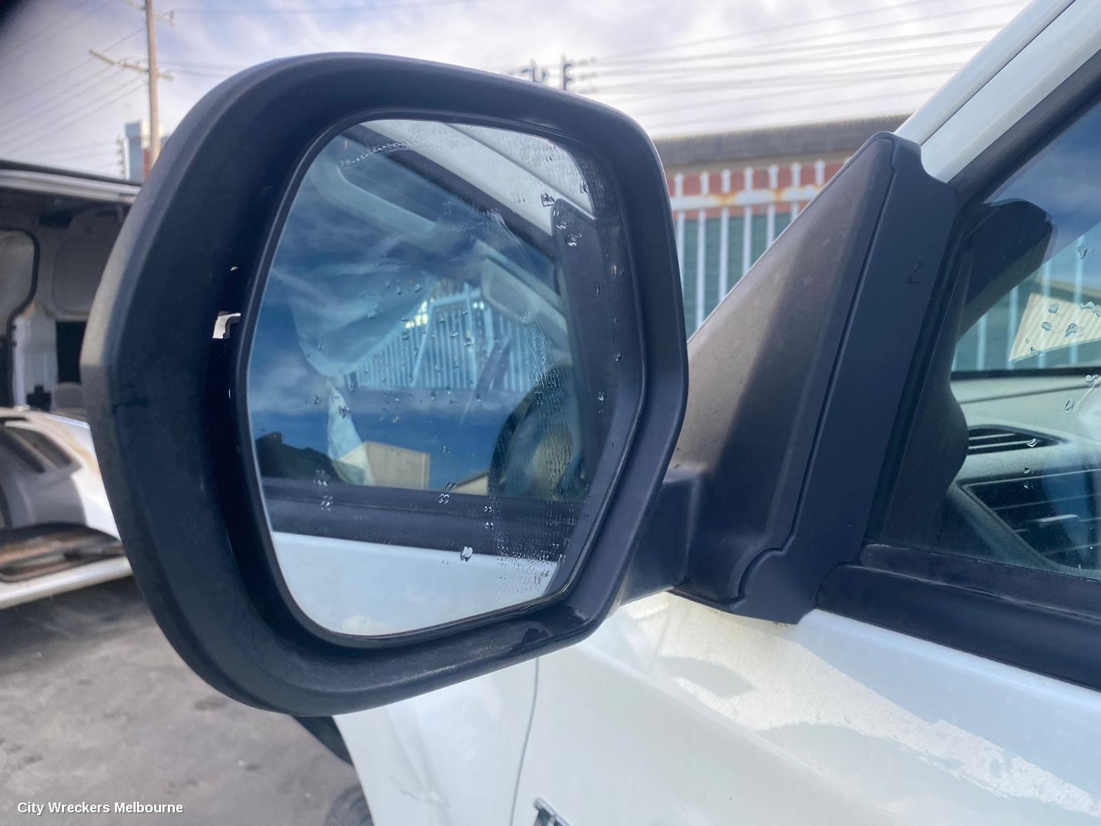 MITSUBISHI TRITON 2019 Left Door Mirror