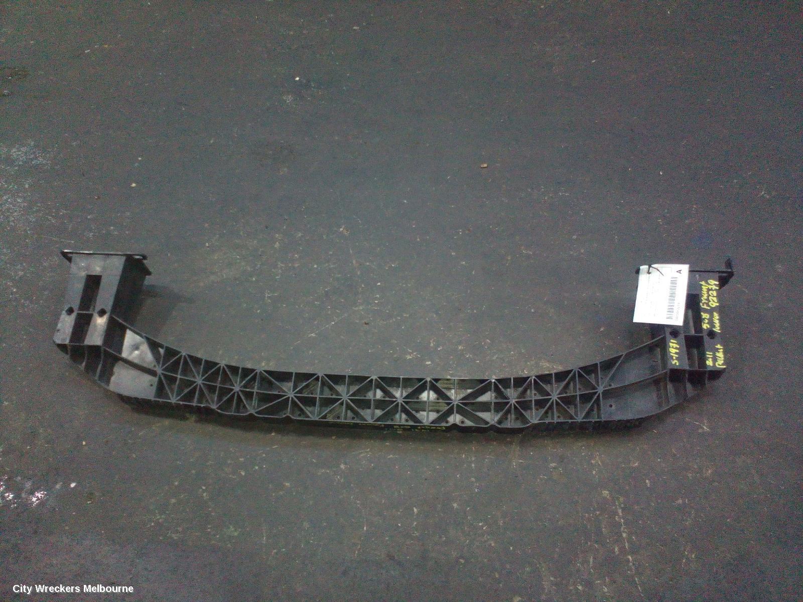 PEUGEOT 308 2011 F/Bar Reinforc/Brack