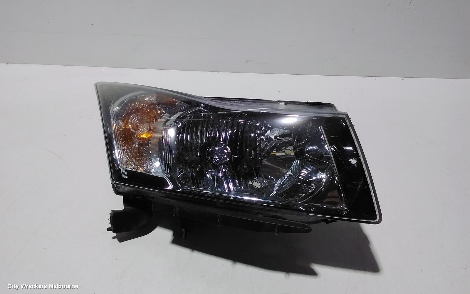 HOLDEN CRUZE 2010 Right Headlamp