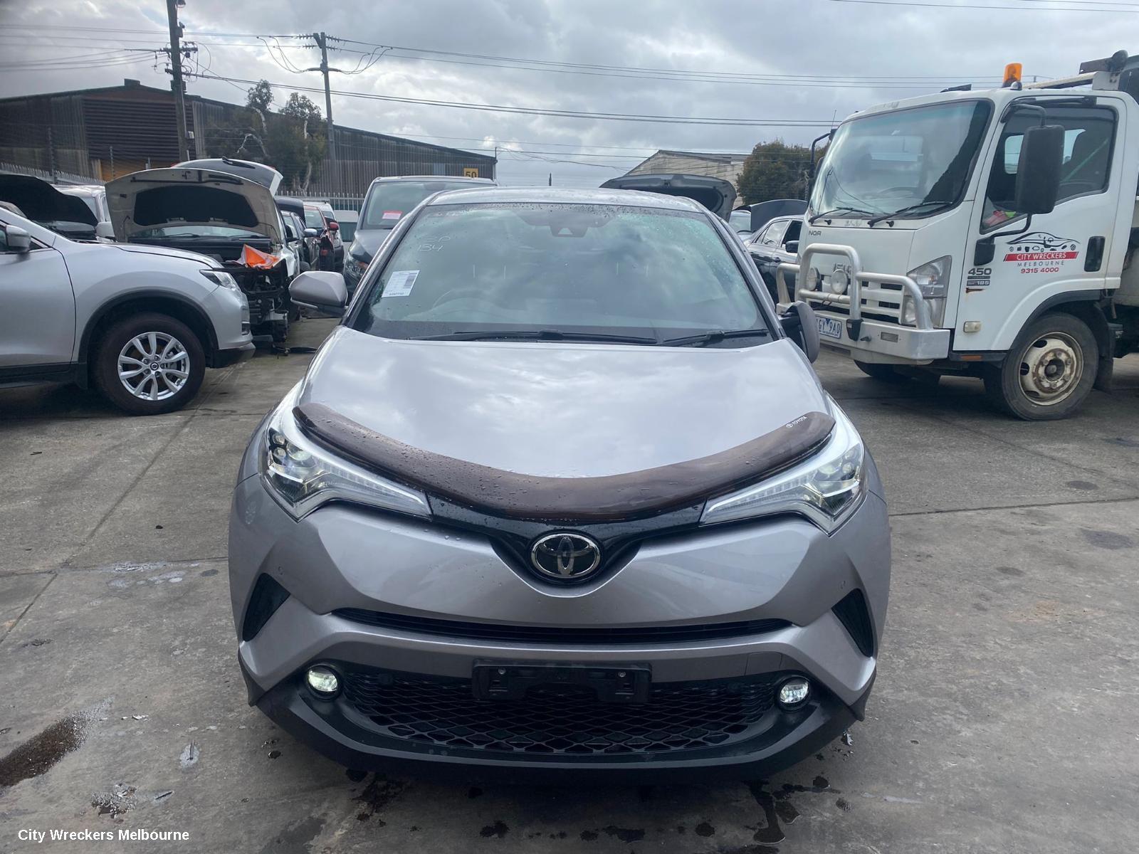 TOYOTA C-HR 2017 Right Door Mirror