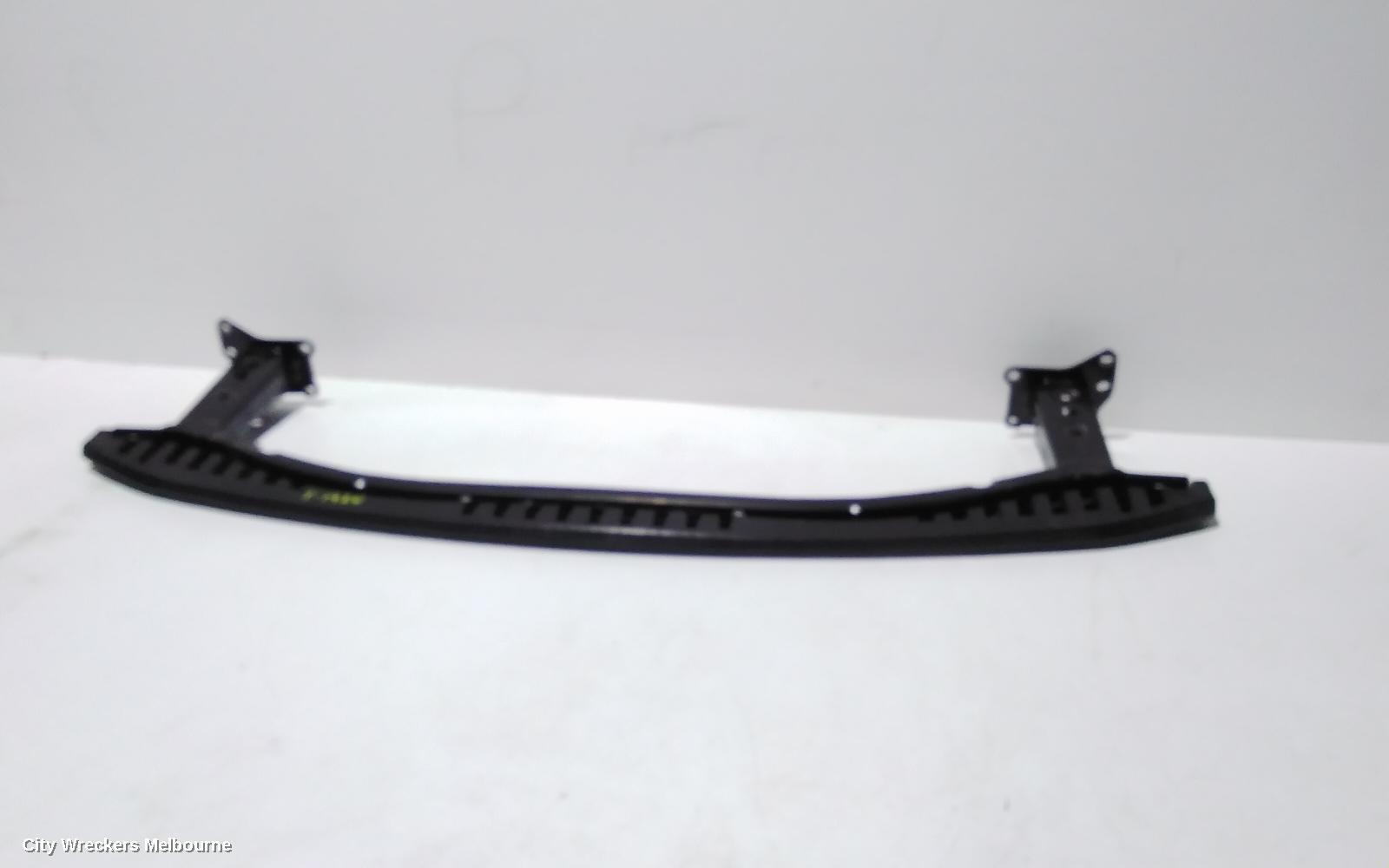 MAZDA 3 2021 F/Bar Reinforc/Brack