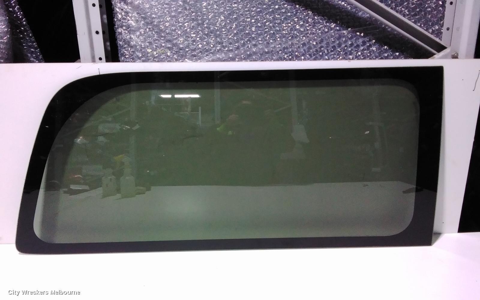 TOYOTA HIACE 2006 Right Rear Door Window