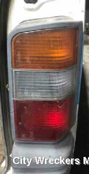 MITSUBISHI L300 2004 Right Taillight