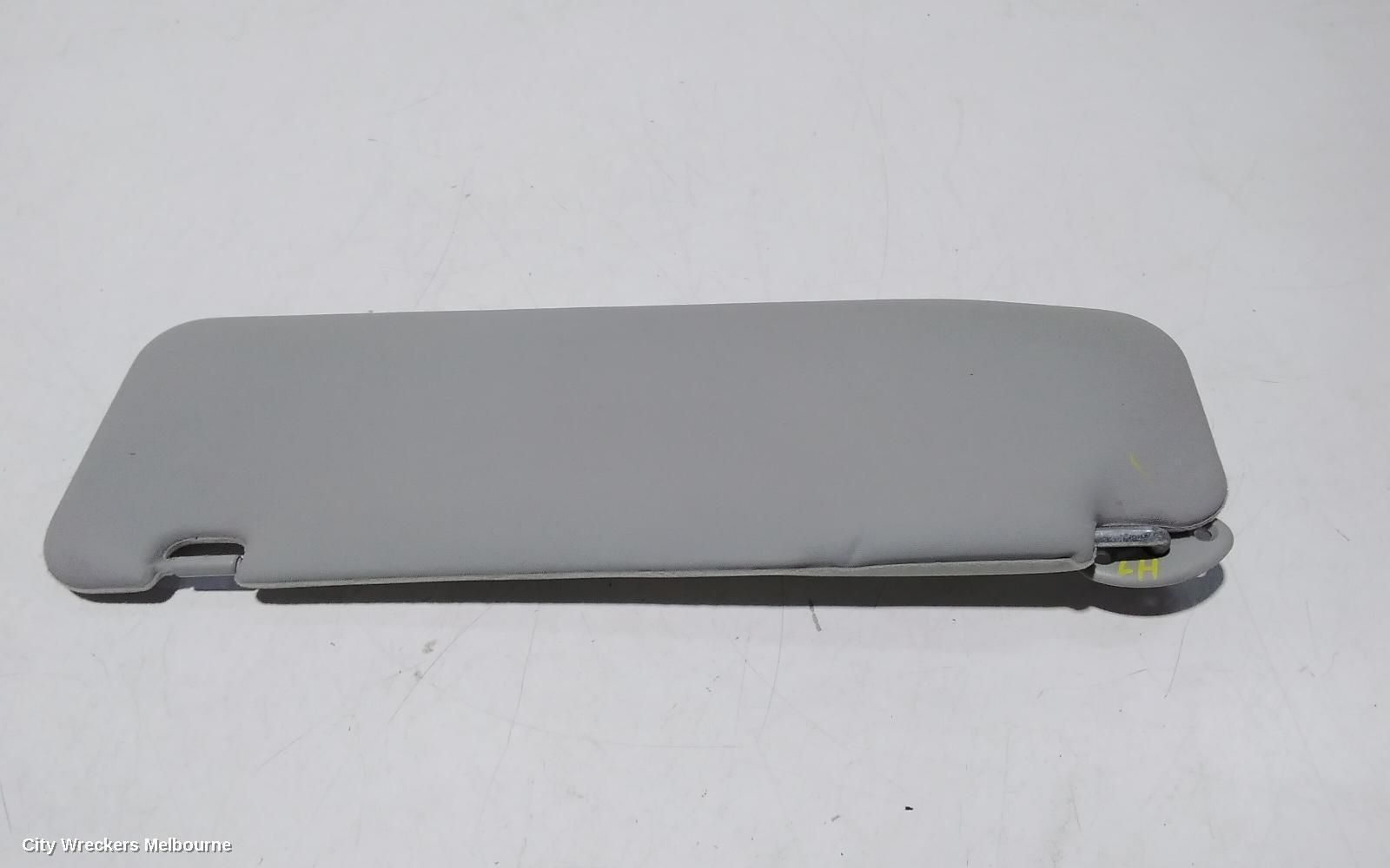 TOYOTA HIACE 2009 Sunvisor