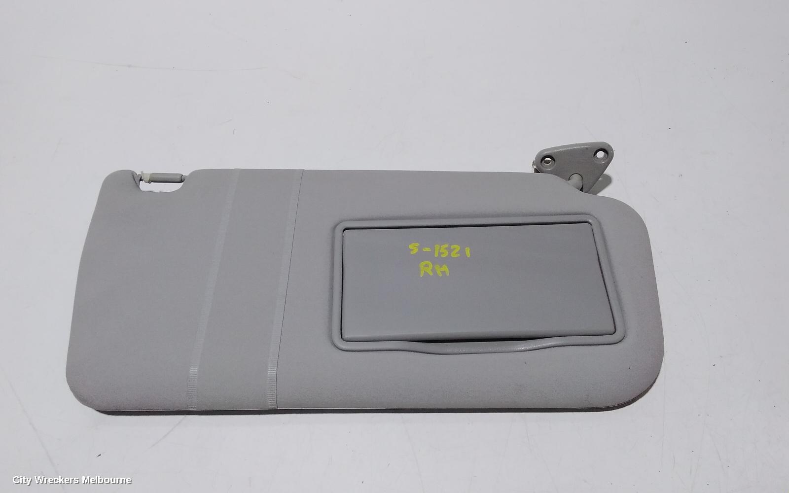 MITSUBISHI PAJERO 2008 Sunvisor