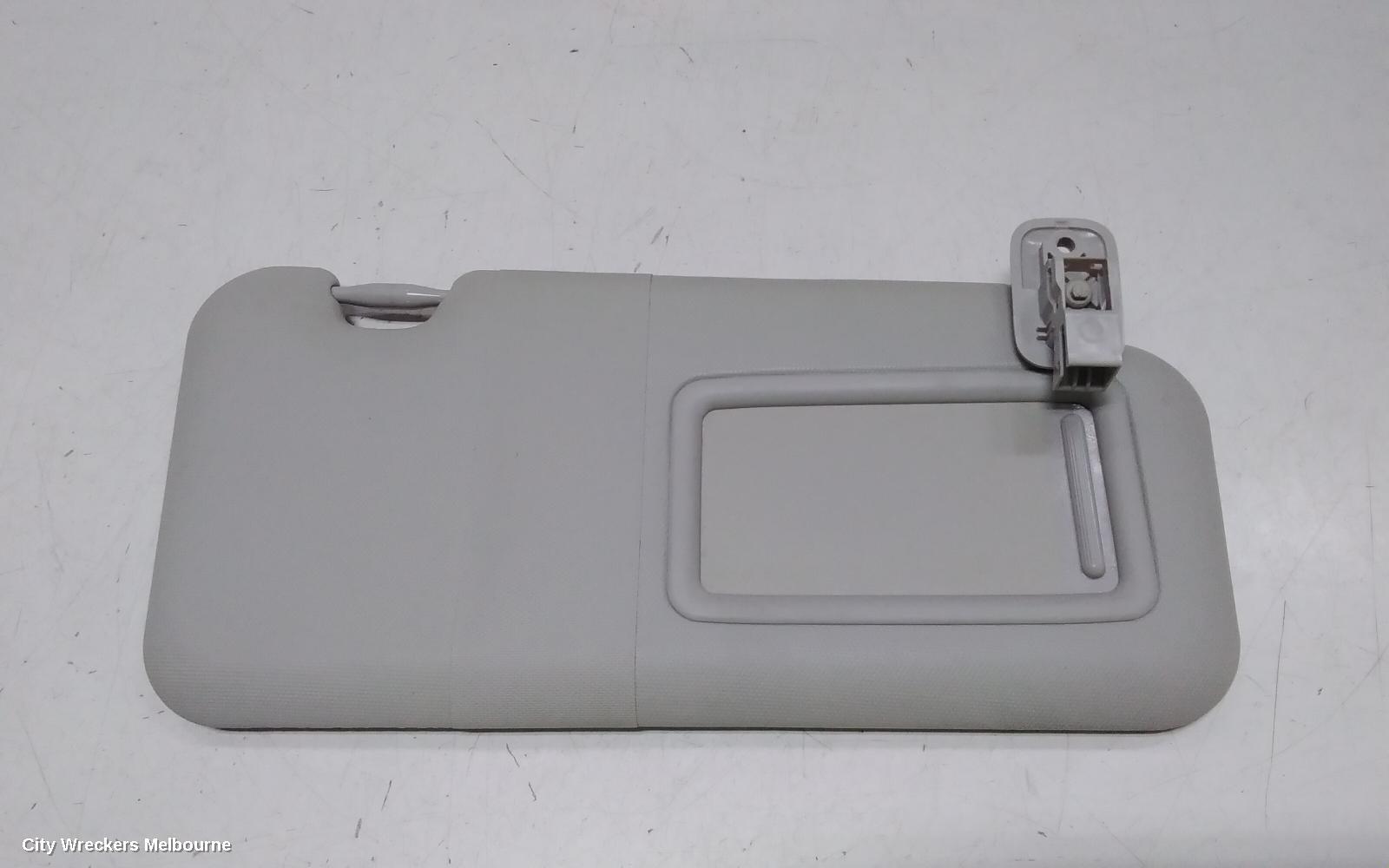 MAZDA CX3 2020 Sunvisor